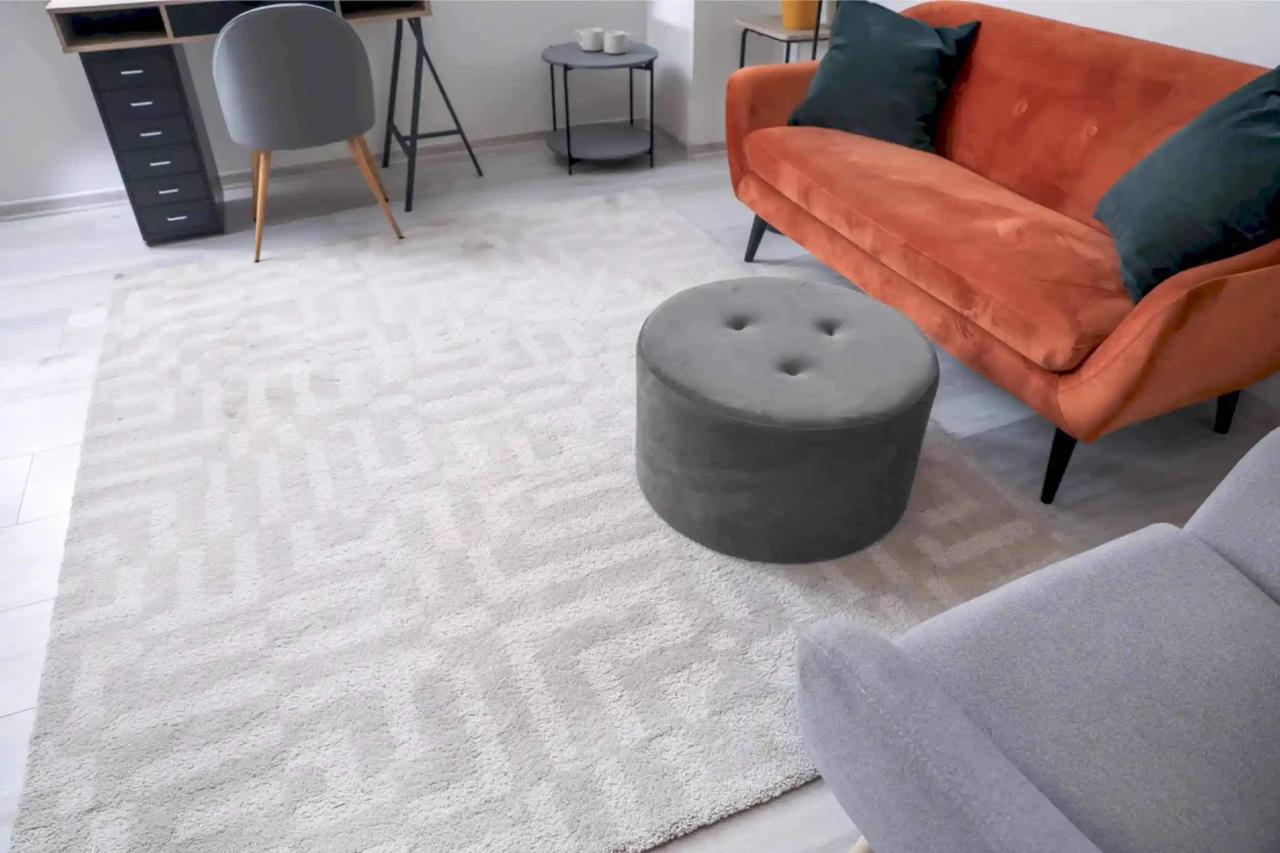lounge-deep-steam-cleaning