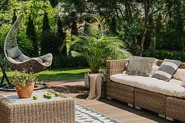 outdoor-cushions-cleaning Stain And Spot Cleaning